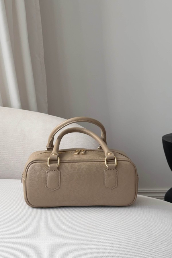 Skórzana torebka MIU beżowa