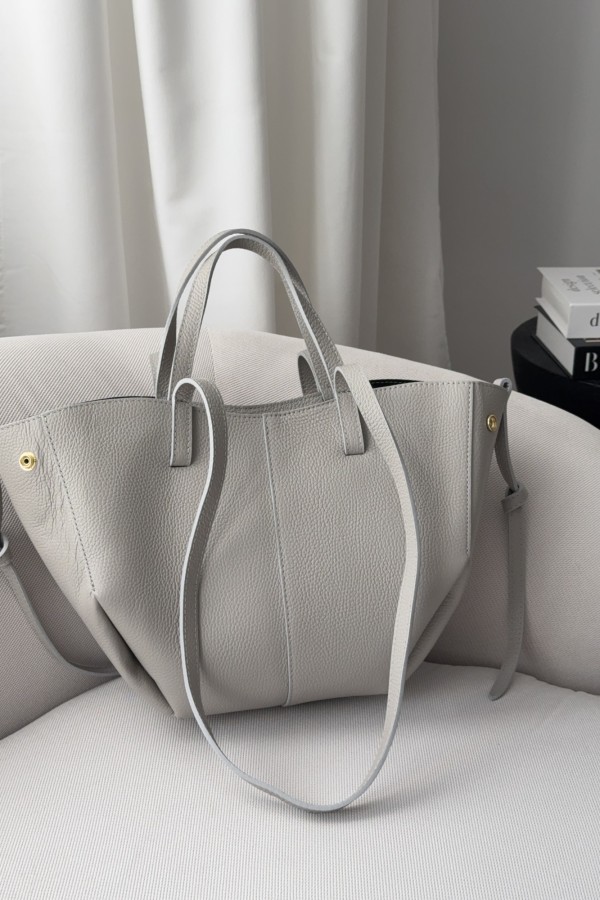 Skórzana torebka Poli midi popielata