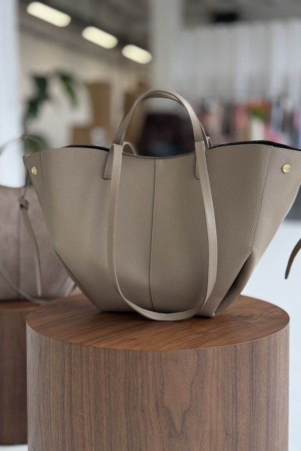 Skórzana torebka Poli maxi fango