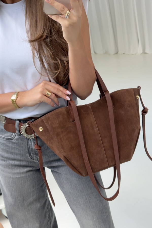 Skórzana torebka Poli midi zamszowa koniakowa