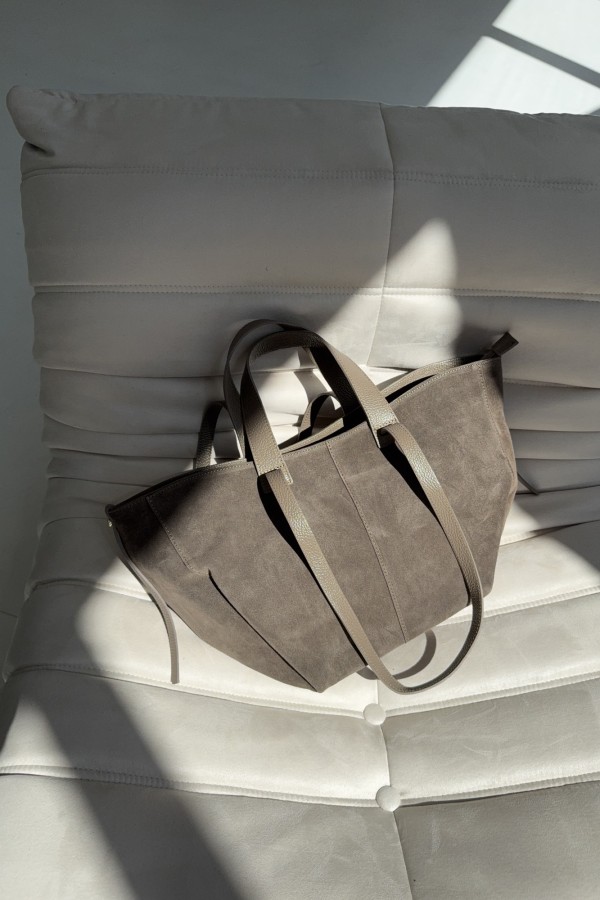 Torebka zamszowa Katia taupe