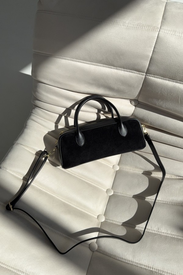 Torebka skórzana zamszowa Bari czarna