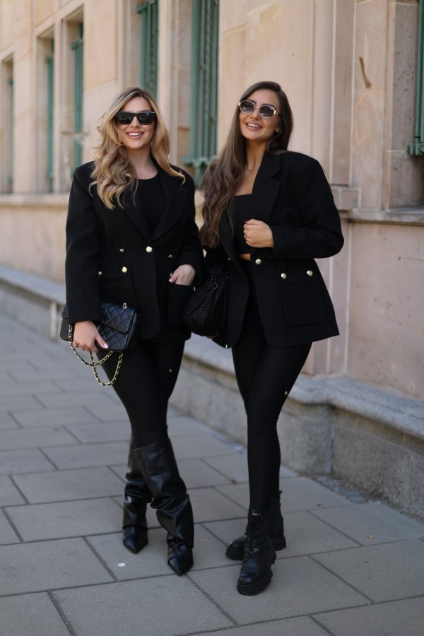 Tweedowy marynarko/płaszczyk Mia ściągany w talii czarny