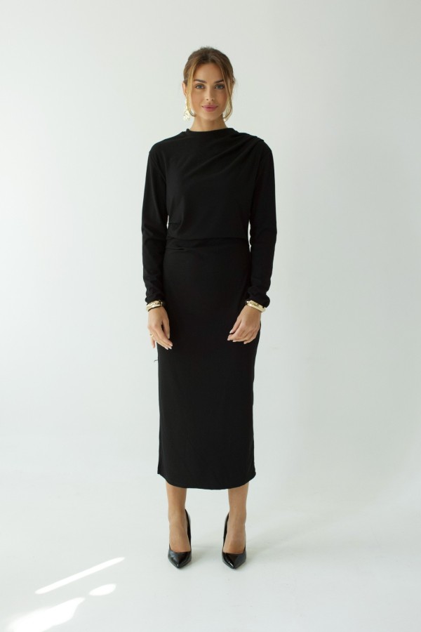 Sukienka Manii z marszczeniem w prążek czarna