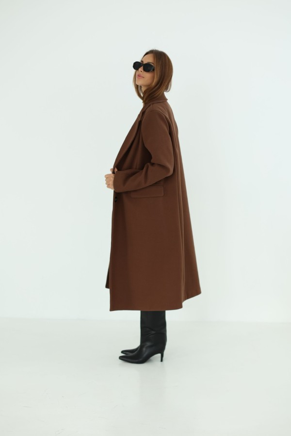 Płaszcz z kieszeniami