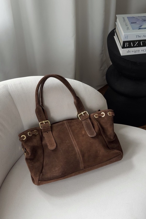 Torebka zamszowa Valentina mleczna czekolada