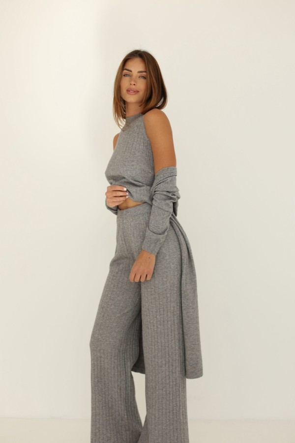 Komplet dzianinowy trzyczęściowy szary