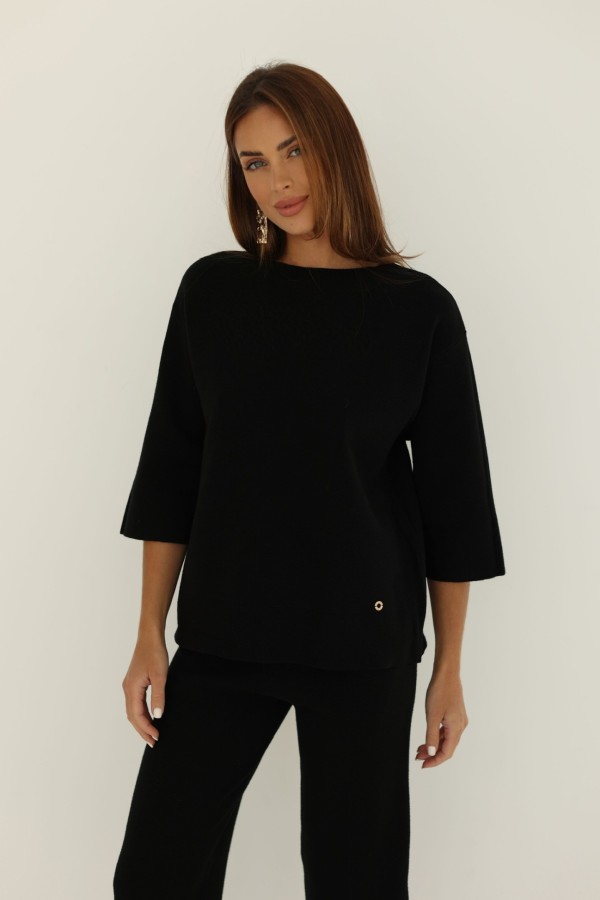 Komplet dzianinowy ze sweterkiem pod szyję i krótszym rękawem czarny