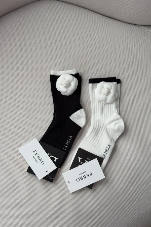 Skarpetki z dopinanym kwiatem czarne