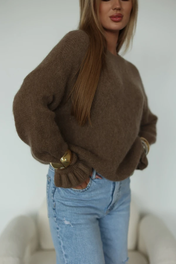 Sweter 30% baby alpaca rękaw z falbanką kamel