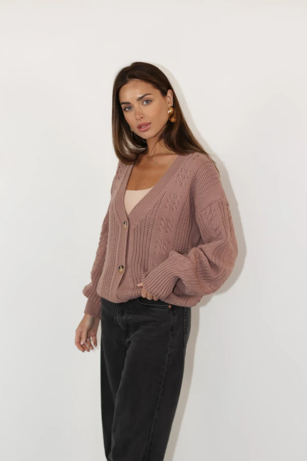 Kardigan w warkocz Camila brudny różowy