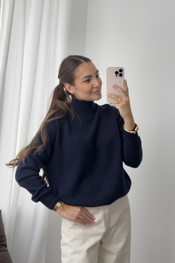 Półgolf 100% wełna dziewicza Eria granatowy