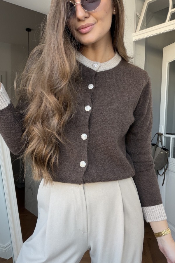 Kardigan 100% wełna Marie z ozdobnymi guzikami czekoladowo-beżowy