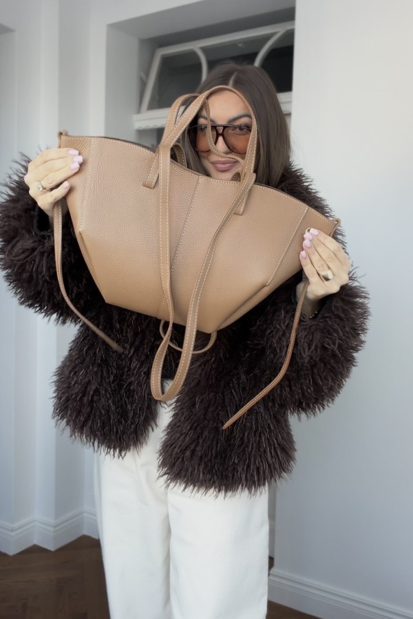 Skórzana torebka Poli midi nude