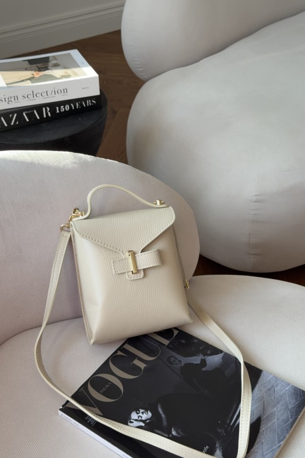 Listonoszka Serena kremowa