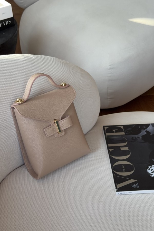 Listonoszka Serena pudrowa