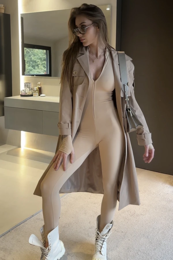 Kombinezon True Body beżowy