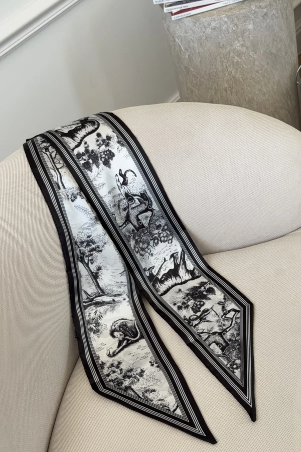 Apaszka damska Hermia czerń-biel